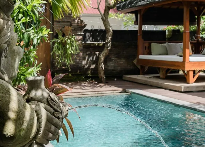 Private 3br Tropical L Pool & Open Living * ジンバラン