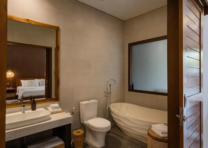 Private 3br Tropical L Pool & Open Living 別荘