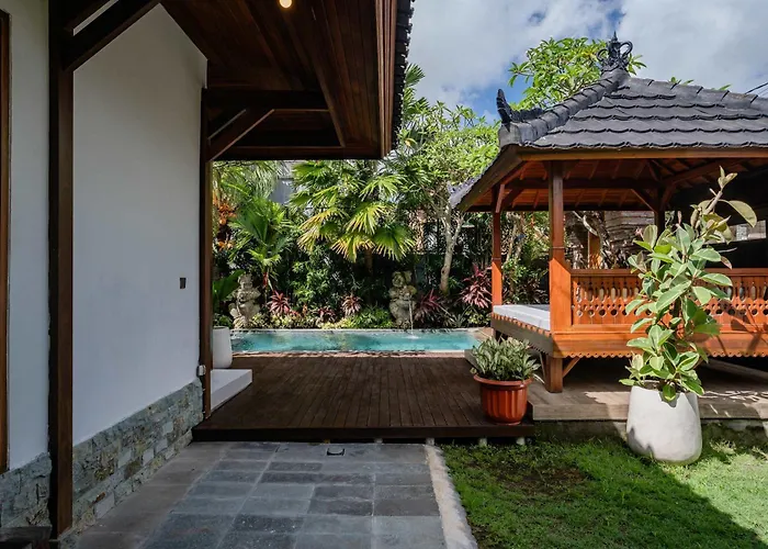 Private 3br Tropical L Pool & Open Living * ジンバラン